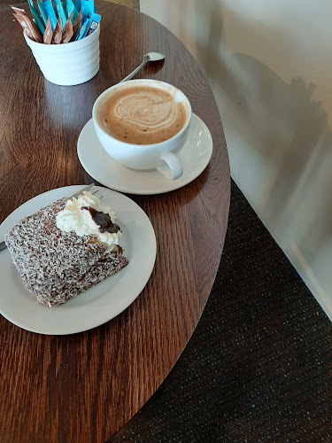 Esquires Cafe - Northwood