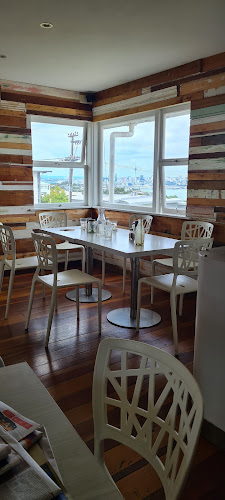 Bungalo Cafe - Hospitality and gastronomy