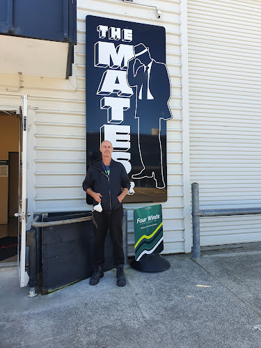 The Mates Bar - Kumeū