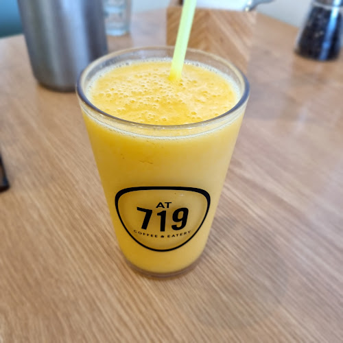 At 719 - Hospitality and gastronomy