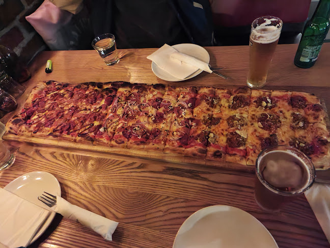 The London - Hospitality and gastronomy