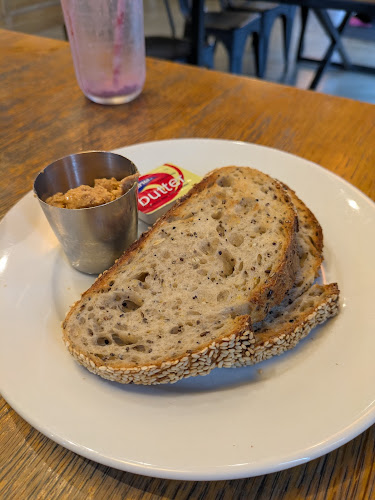 Strange Bandit by Luciano - Hospitality and gastronomy