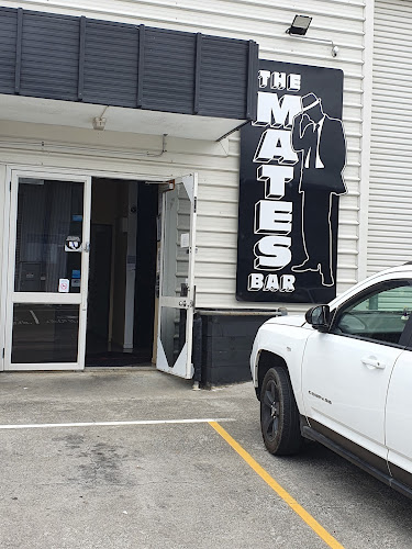 Opinii despre The Mates Bar în Kumeū - Hospitality and gastronomy