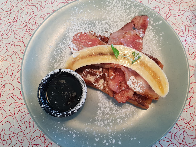 Deluxe Diner - Hospitality and gastronomy