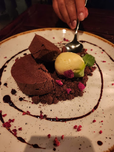 Bessie - Hospitality and gastronomy