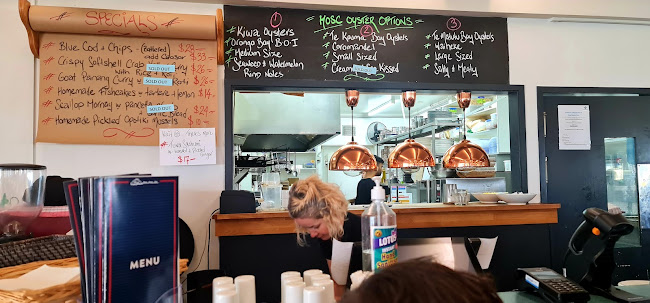 Mount Ocean Sports Club - Hospitality and gastronomy