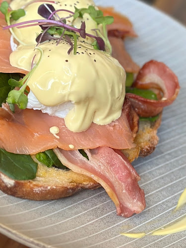 Coffee Lovers Cafe - Hospitality and gastronomy