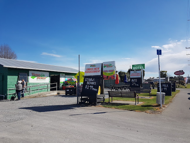 Veges Direct Woodend - Hospitality and gastronomy