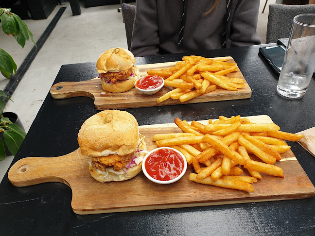 Comments and reviews of Balter Bar & Kitchen