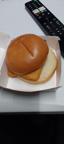 Comentarii opinii despre McDonald's Taradale