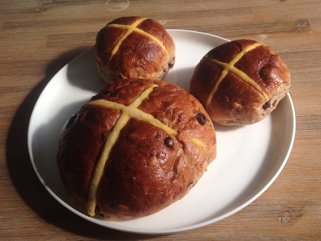 Ed's Cake & Coffee House Open Times