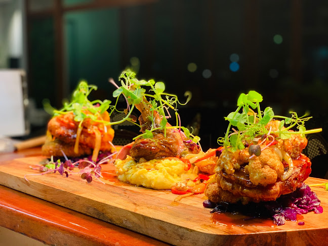 Fresco Family Restaurant and Bar - Hospitality and gastronomy