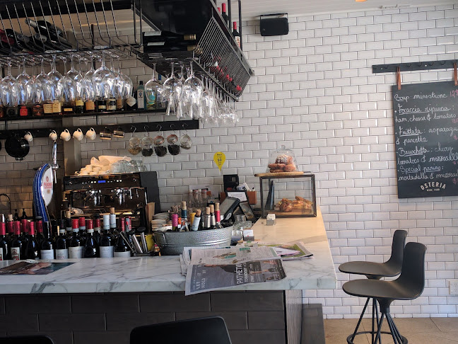 Comentarii opinii despre CrunchTower Desserts&Drinks