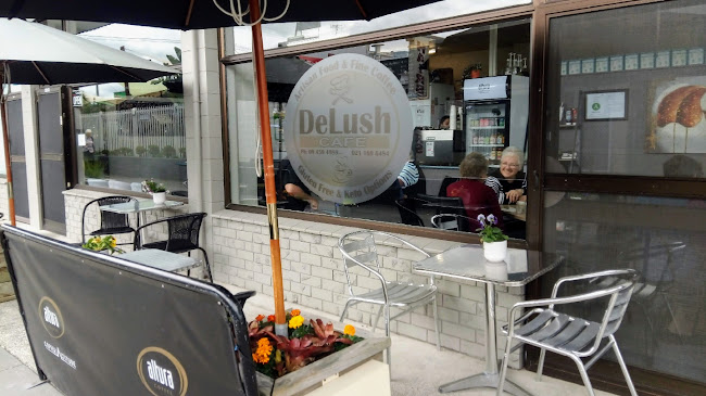 DeLush Cafe - Gluten Free & Keto Options