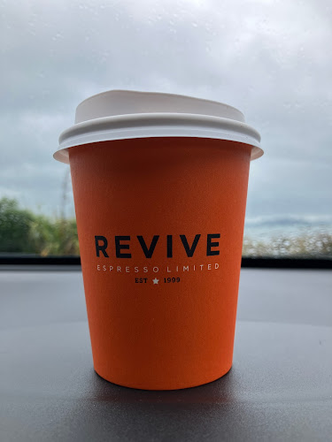 Opinii despre The Flying Bean Coffee Shop în Lower Hutt - Hospitality and gastronomy