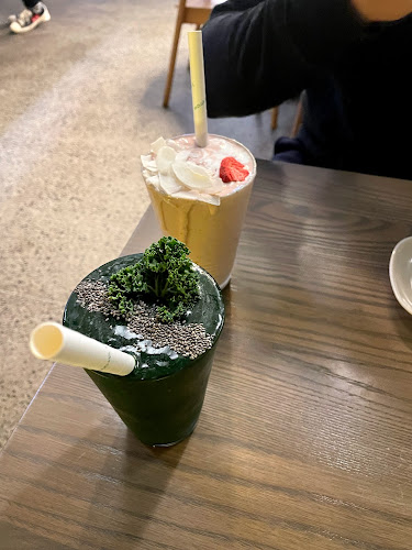 Comentarii opinii despre YUN