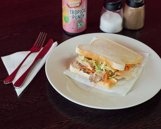 Hot Roast Meals - Hospitality and gastronomy