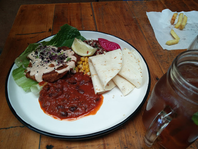 Comentarii opinii despre Food Truck Garage