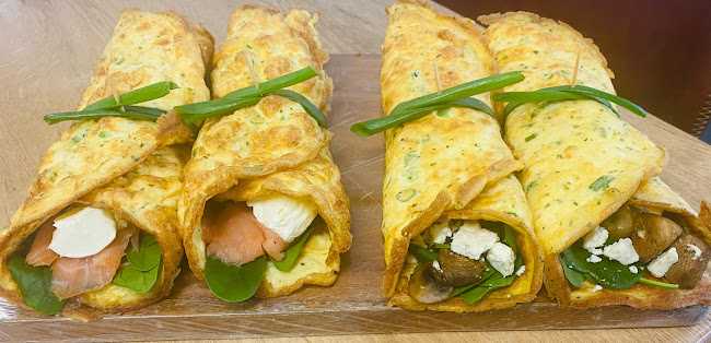 Comments and reviews of Wooden Table