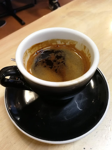 Comentarii opinii despre Bean Around The World Coffee Roastery