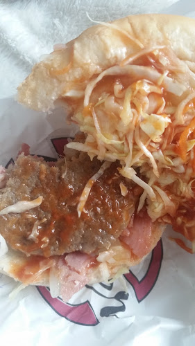 Majors Takeaways Fish & Chip Burger - Hospitality and gastronomy