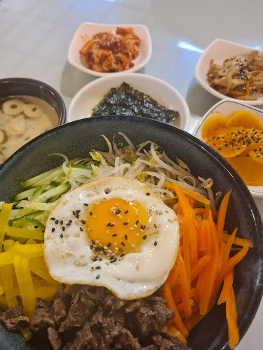 Comments and reviews of Kangnaru (Traditional Korean Cuisine)