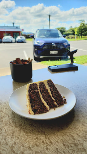 Reviews of Reporoa Valley Traders & Awaken Cafe in Reporoa - Hospitality and gastronomy