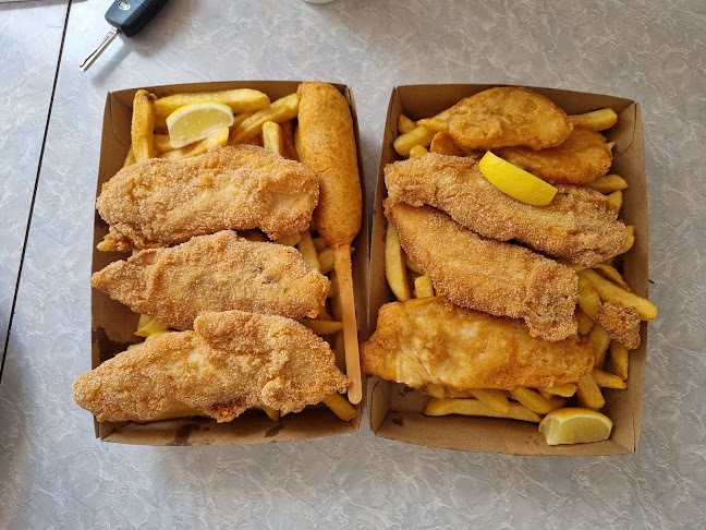 Opinii despre Merton St Fish and Chips în Upper Hutt - Hospitality and gastronomy