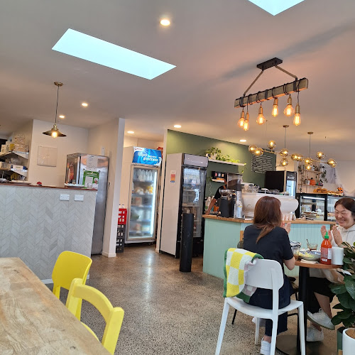 November Cafe Mairangi Bay