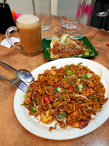 Uncle Man's K'road Phone number