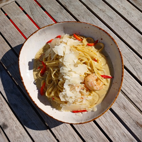 Comentarii opinii despre One Red Dog