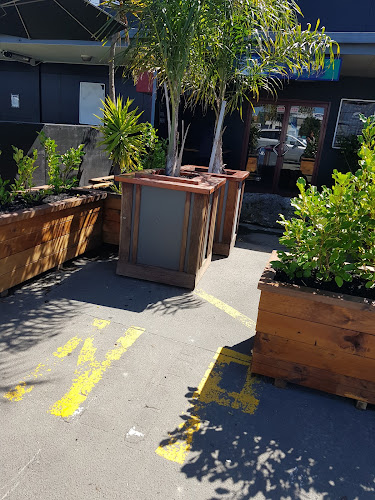 The Horse & Hound Cafe & Bar - Hastings