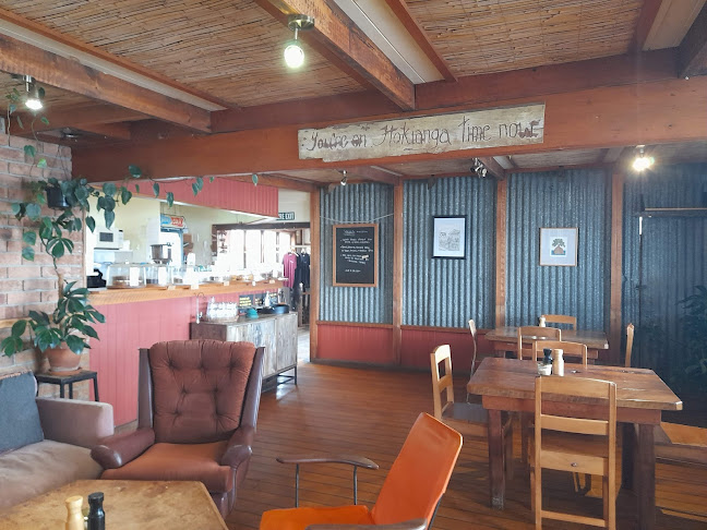 Boatshed Cafe - Rawene