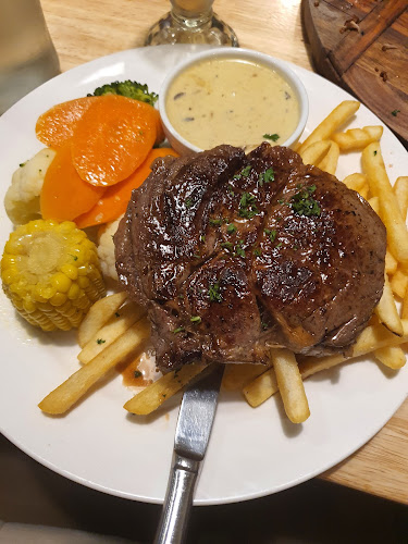 La Porchetta Restaurant Dunedin Phone number