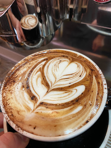 Comentarii opinii despre Robert Harris Cafe