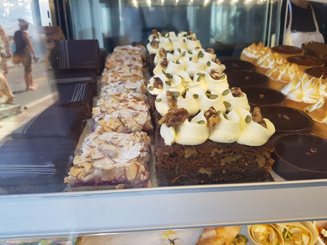 Takapuna Beach Cafe - Hospitality and gastronomy