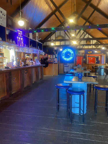 Nauti Penguin - Russell