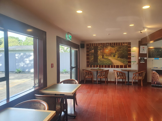 Comentarii opinii despre The Pinehouse Cafe