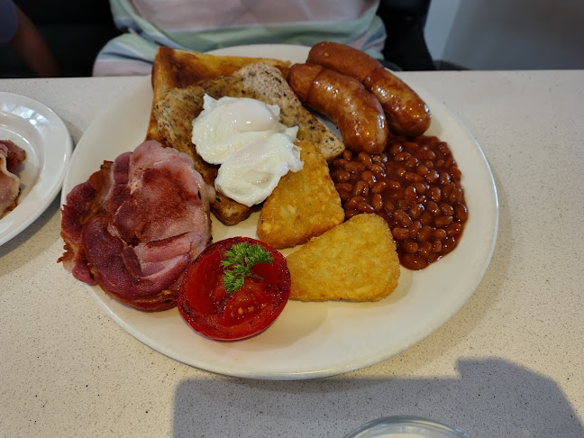 Autobahn Cafe Bombay - Bombay