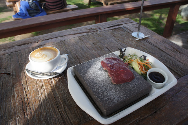 Mackenzies Cafe Bar & Grill - Lake Tekapo