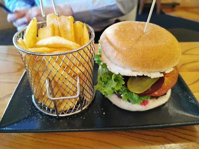 Sprig + Fern Hardy Street - Hospitality and gastronomy