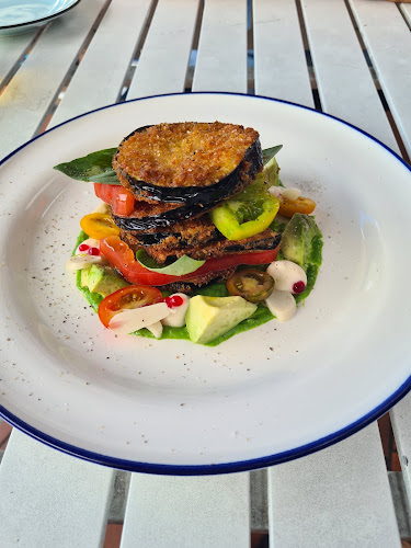 Aqua Restaurant and Bar (In the Hundertwasser Art Centre)
