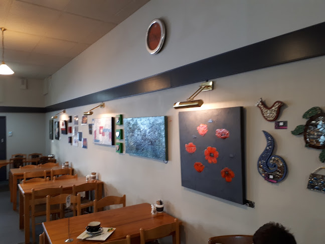 Comments and reviews of Table Talk Cafe