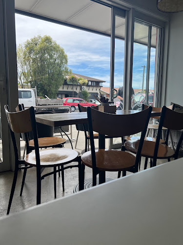 Reality Bites Cafe & Catering - Hospitality and gastronomy