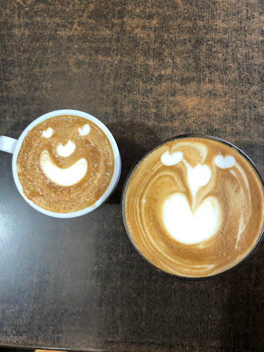 Brown Lightning Bros. Raglan Roast.