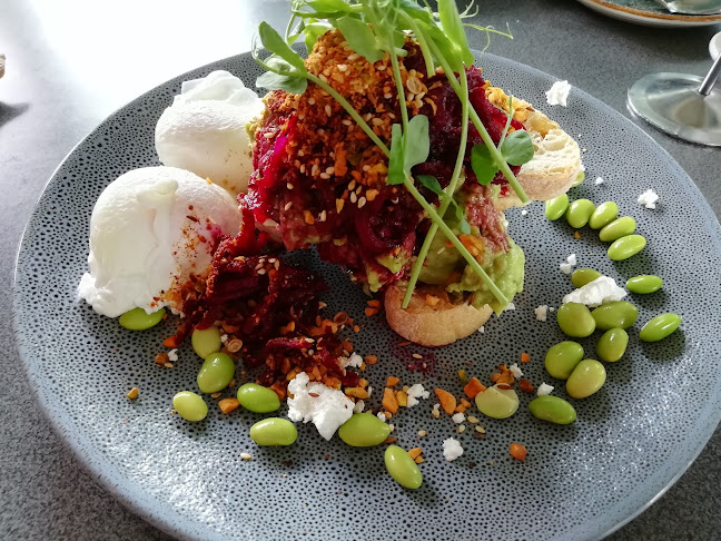 Comentarii opinii despre Podium Cafe