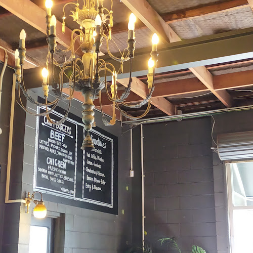 Opinii despre Mavis & Co în Hamilton - Hospitality and gastronomy