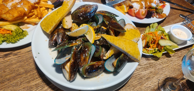 50 West End, Kaikōura 7300, New Zealand