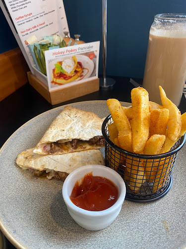 Shop 201A - Meridian Mall, 267-287 George Street, Dunedin 9016, New Zealand