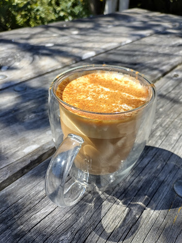 Opinii despre Blueskin Gallery în Waitati - Hospitality and gastronomy